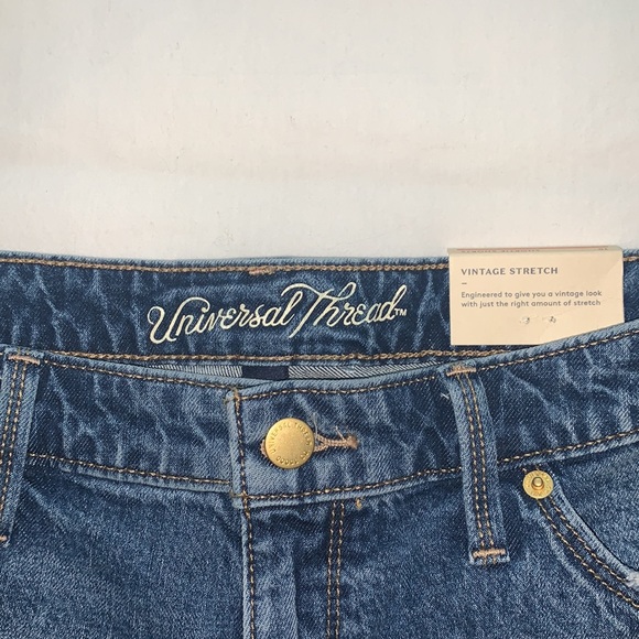 Universal Thread- Size 10 Denim Shorts NWT - Picture 3 of 4
